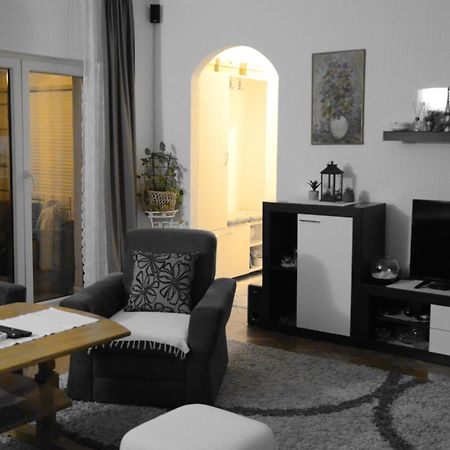 Cerak Lux Apartment Belgrade Luaran gambar